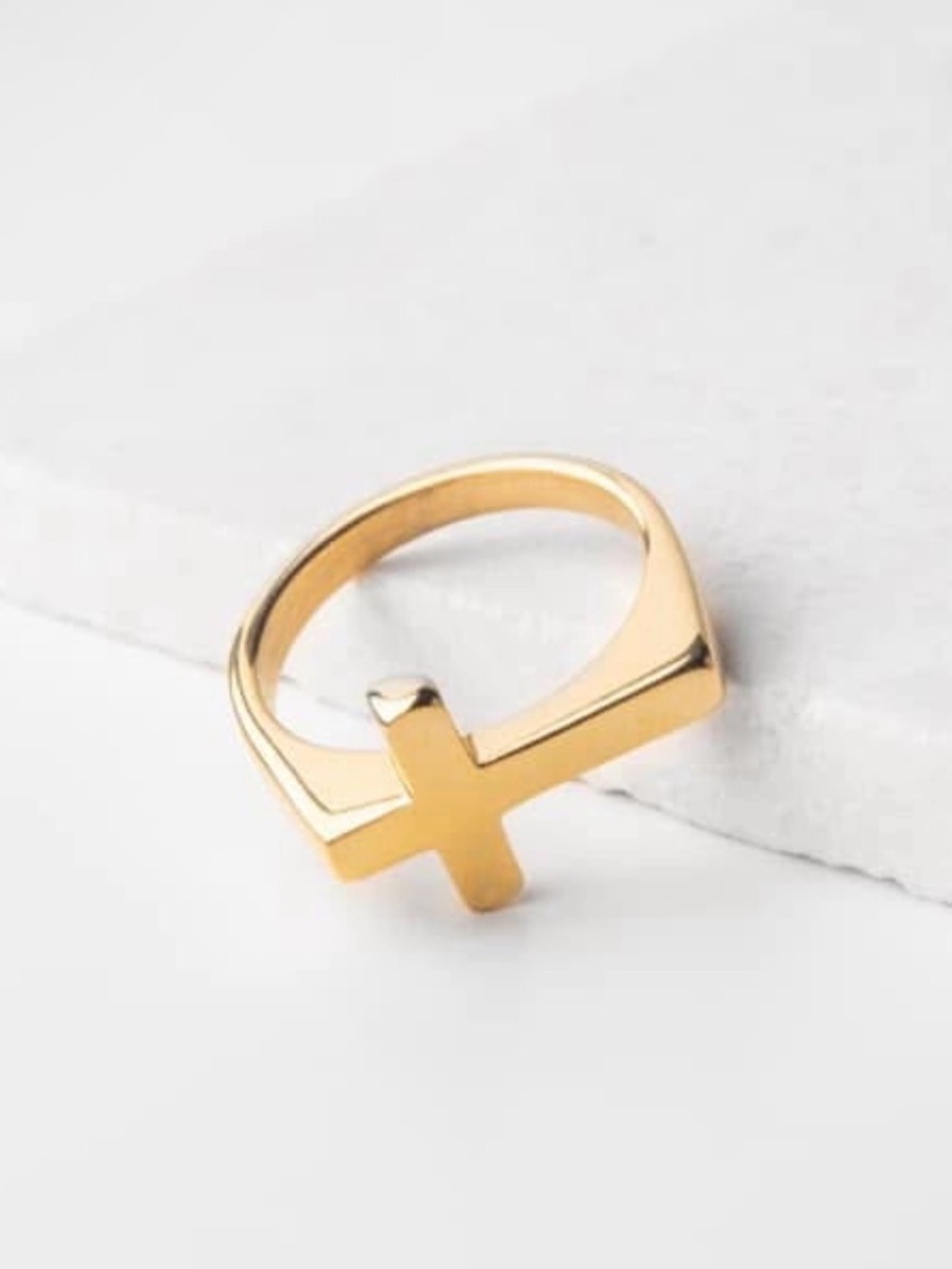Plunder Design Dahlia June Gold Tone Cross Women's Ring Size 10 NWOT